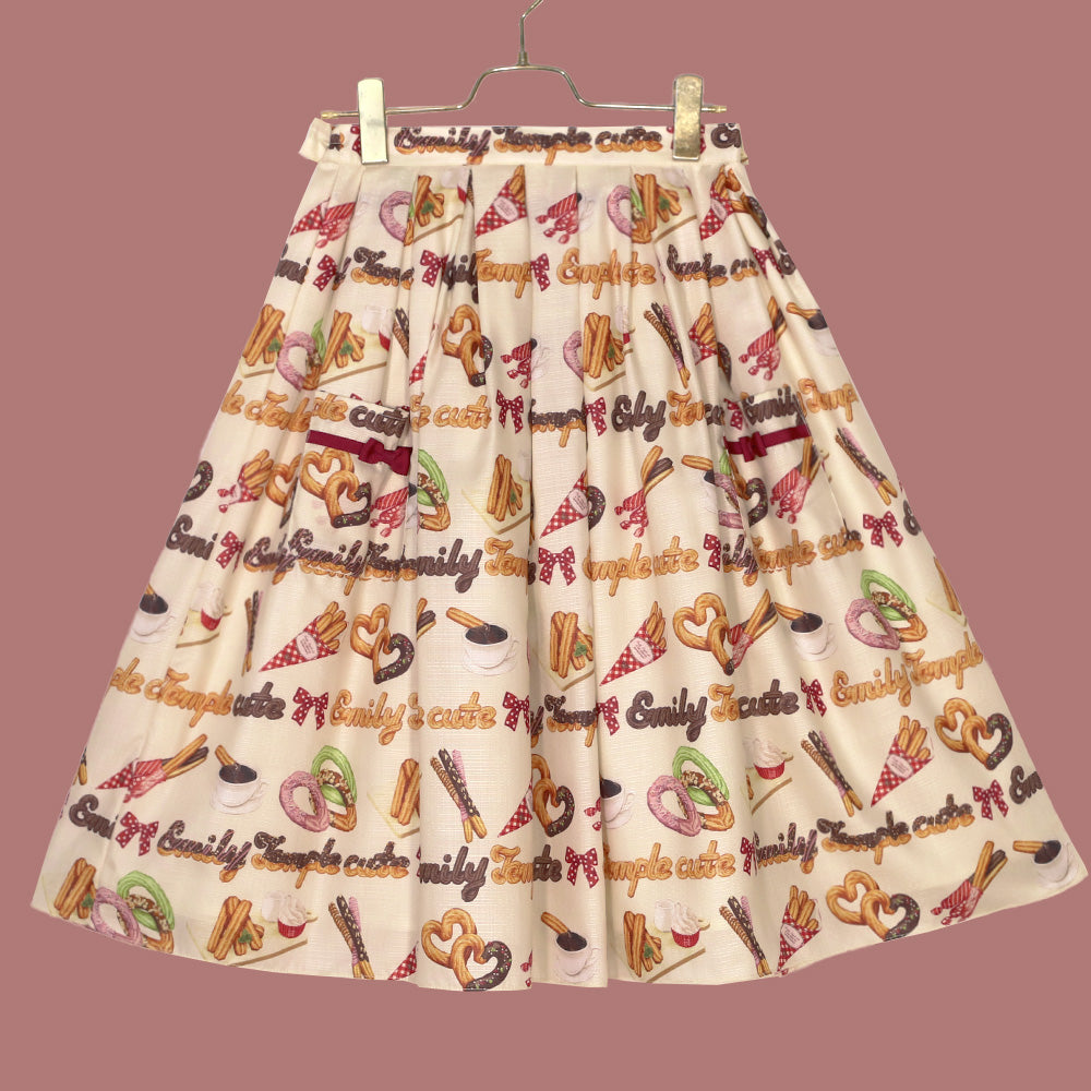 churros apron dress