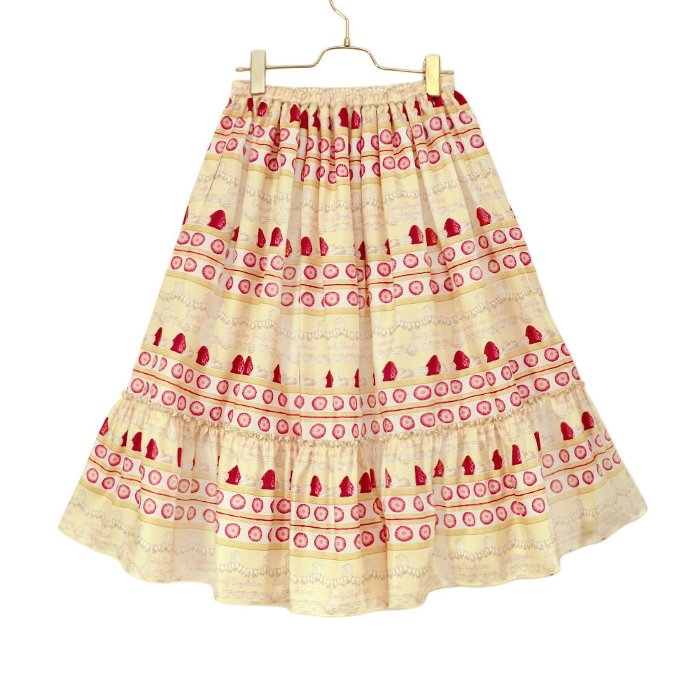 whipcake border skirt