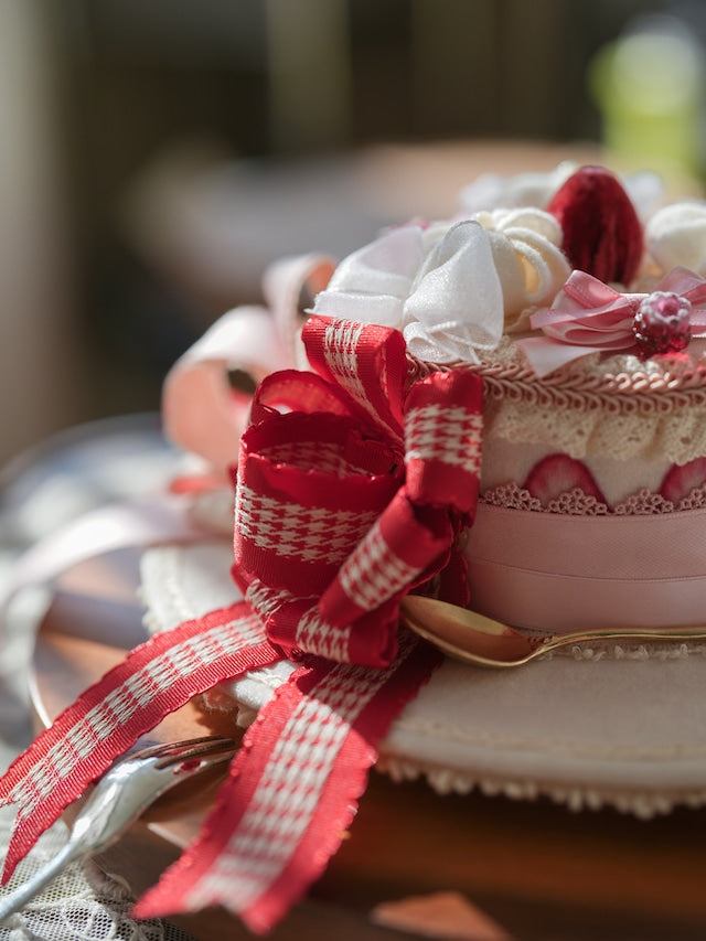 whipped cream whole cake mini hat