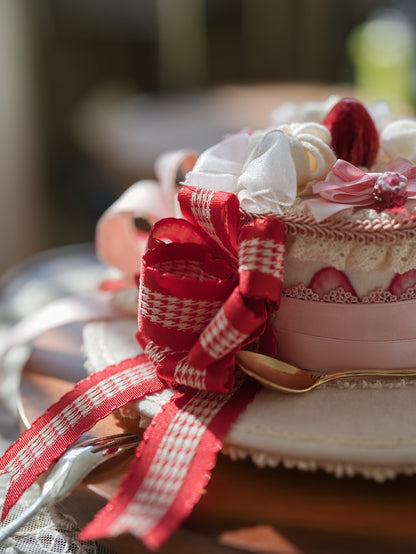 Whipped Cream Whole Cake Mini Hat