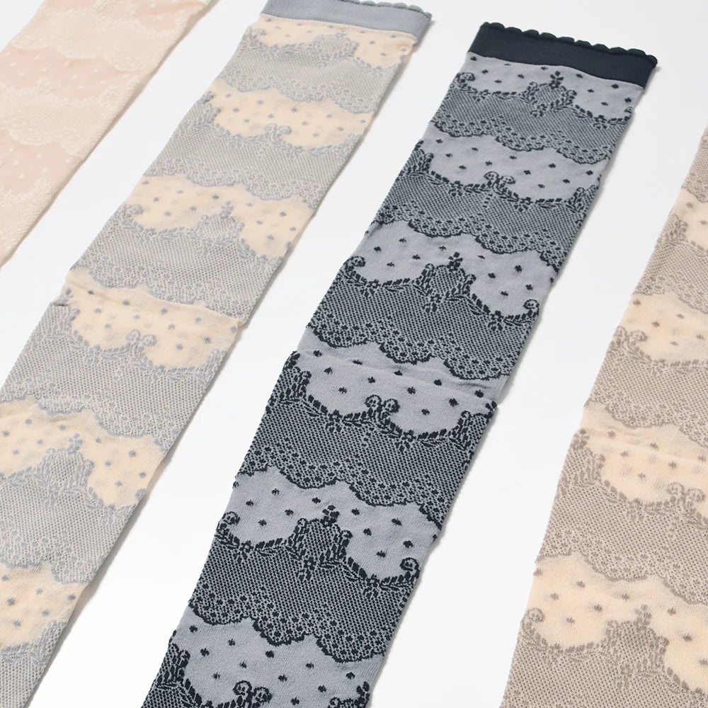 dot lace border knee high socks