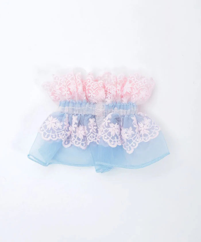 organdy frill wrist cuffs