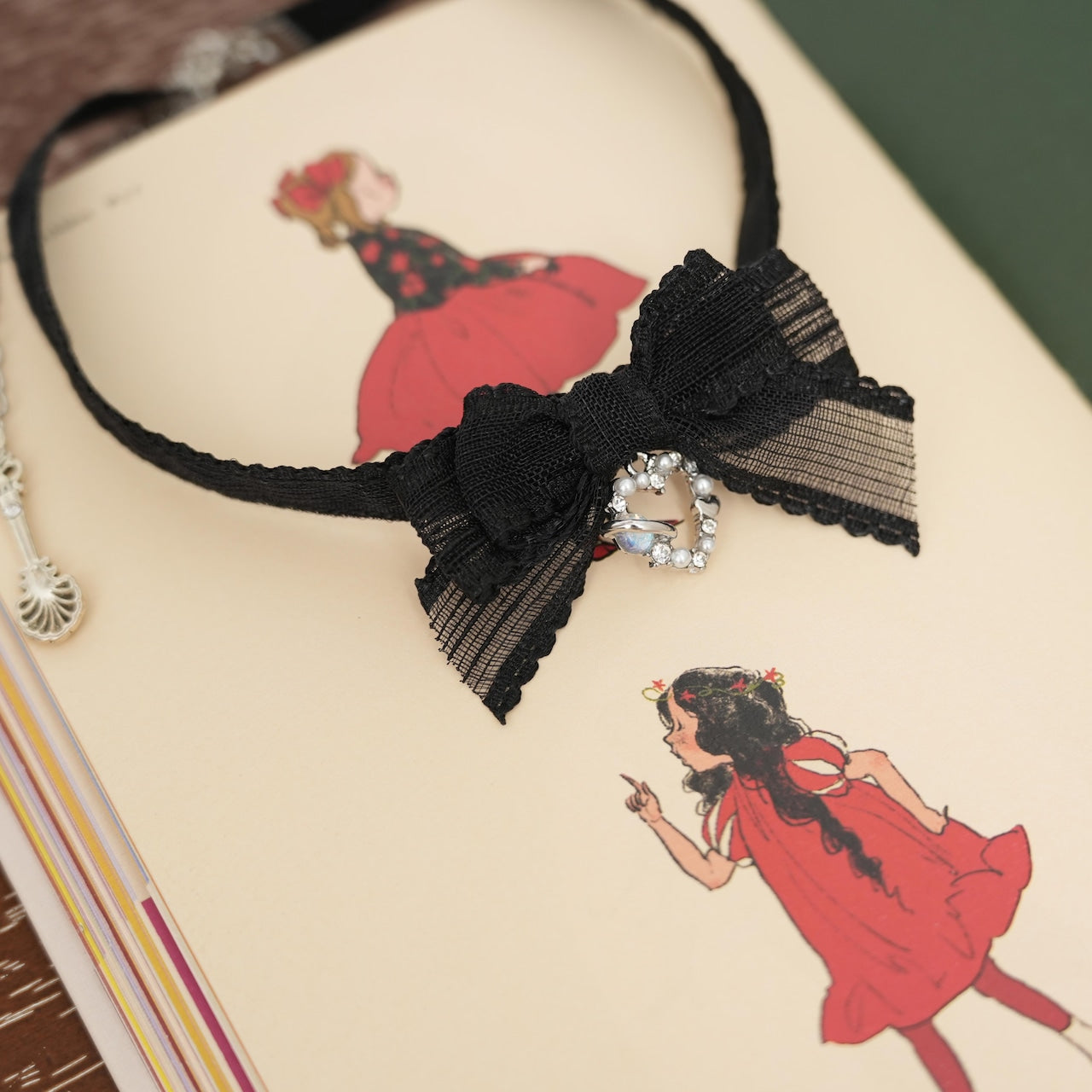 Whip Cream Patisserie Tulle Ribbon Choker