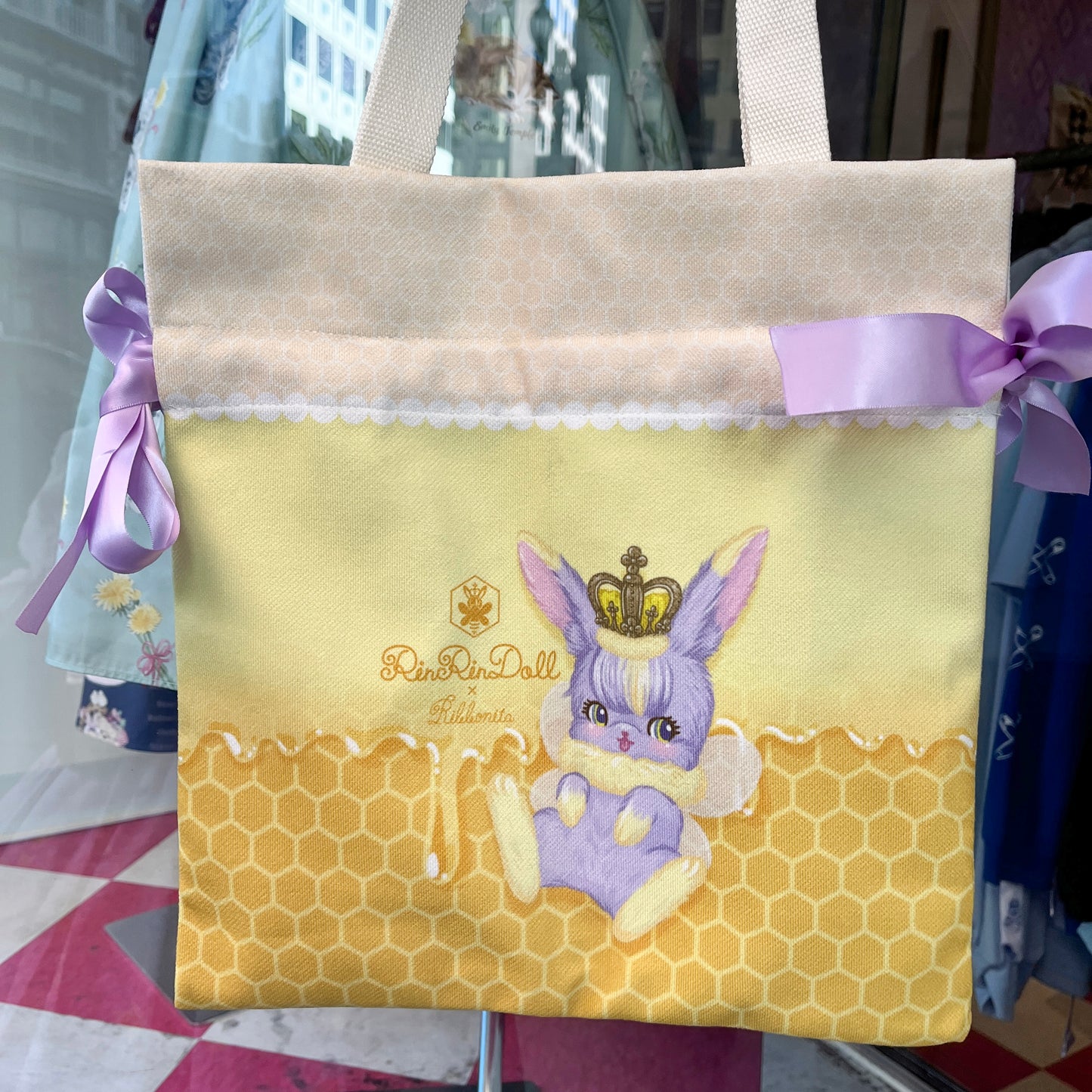 rinrin doll honey bunny bee tote bag