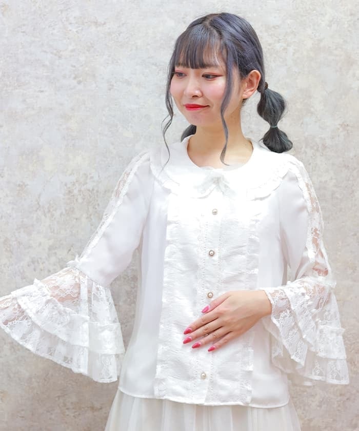 Lacy Princess Sleeves Blouse